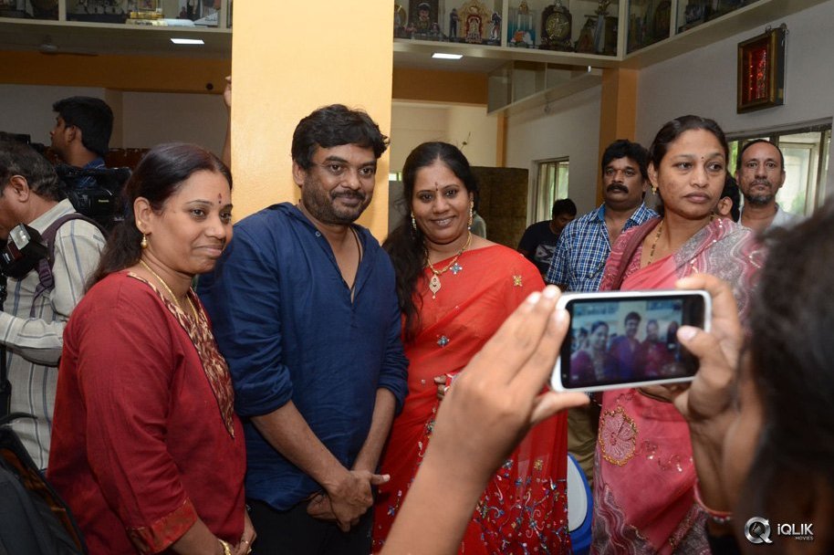 Jyothi-Lakshmi-Movie-Press-Meet